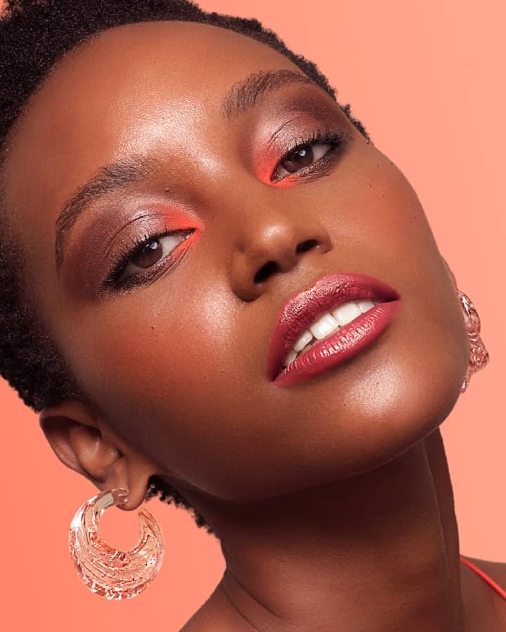 Pro review visual image